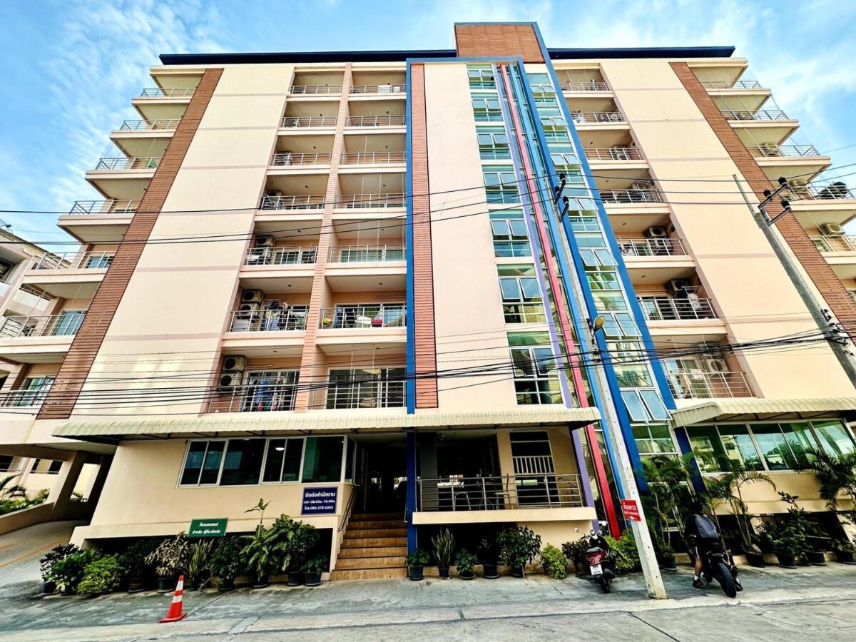 Wisdom Burg Bangsaen, Pool, Gym Aparthotel Ban Rong Khoei Exterior foto