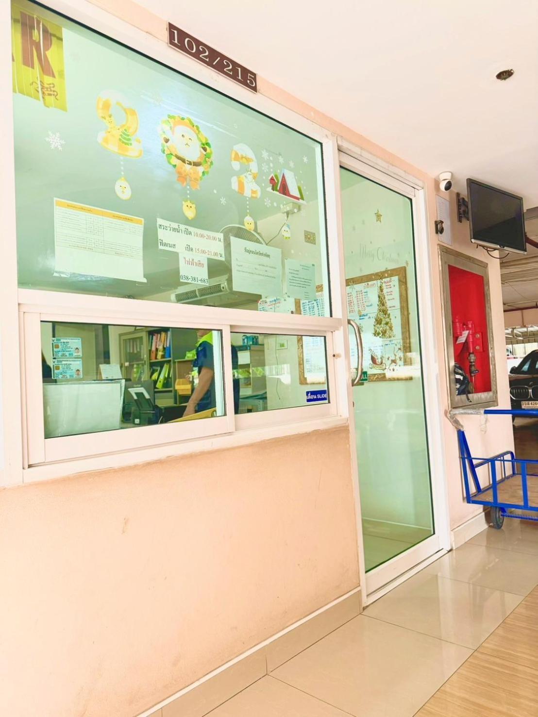 Wisdom Burg Bangsaen, Pool, Gym Aparthotel Ban Rong Khoei Exterior foto
